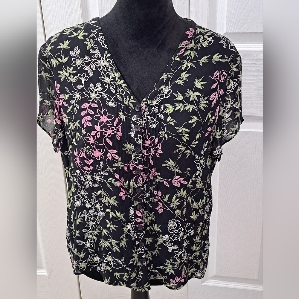 JM Petite Collection Floral Print Button Up Blouse    Size  16P